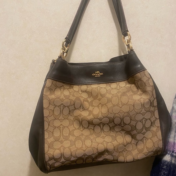 Coach Brown and Tan Shoulder Bag leather - Picture 1 of 7